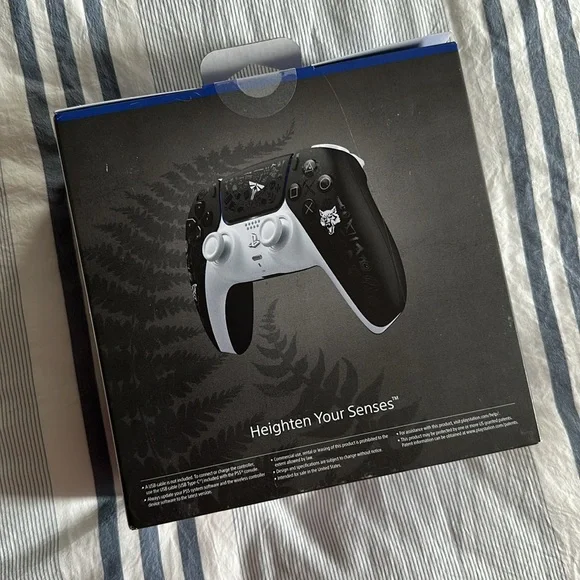 Sony Playstation The Last Of Us DualSense Wireless Controller. Limited Edition. - Picture 2 of 3